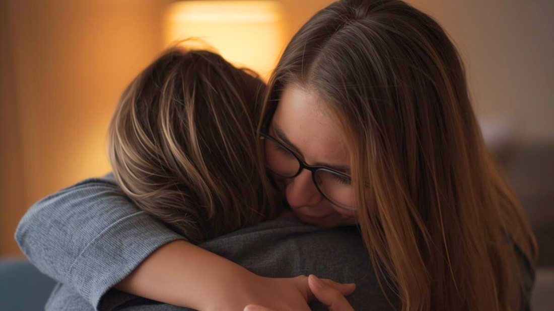 What to Say to Someone Who’s Grieving: A Practical Guide to Supporting Someone Through Loss