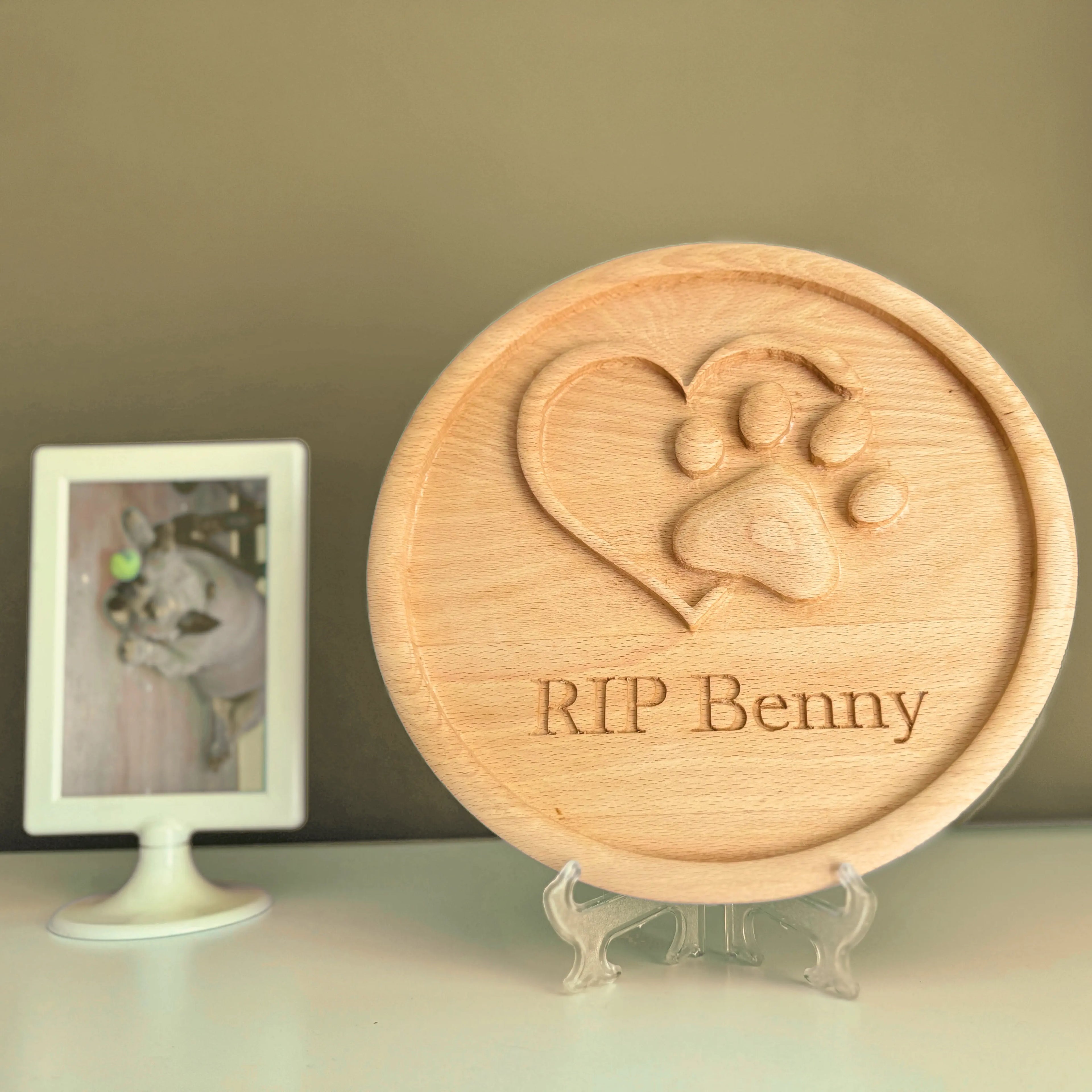 Personalised Round Wooden Pet Memorial - Paw & Heart